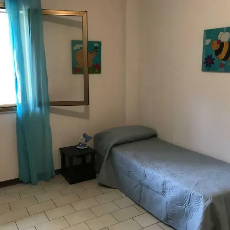 Villa Sunflowers